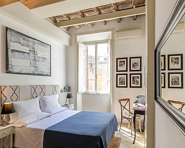 The Bluehostel Rome